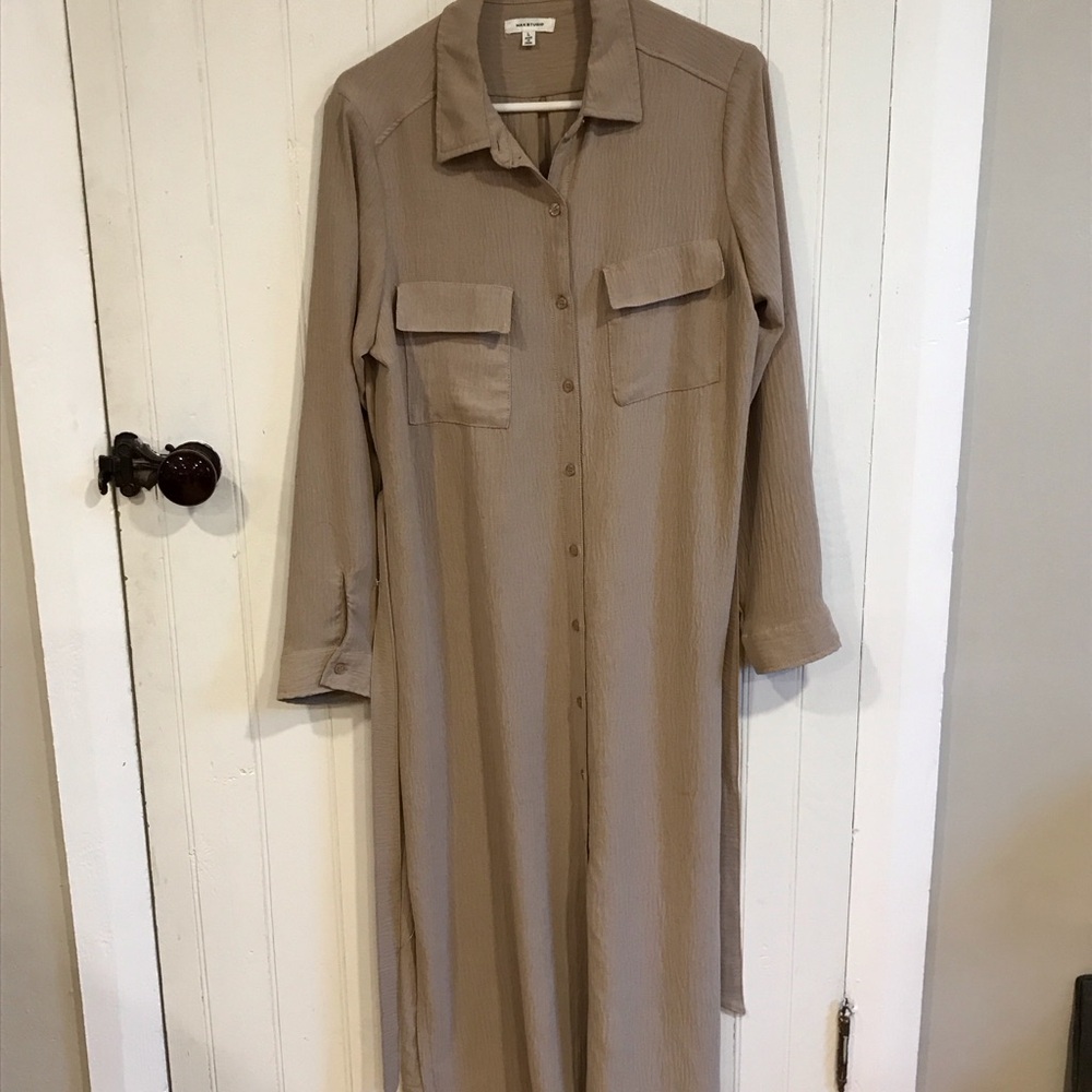 Max Studio Tan Button-Up Maxi Dress with pockets